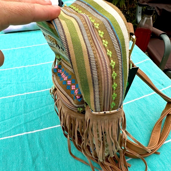 Verde Mini Bag Convertible Backpack - Picture 7 of 9